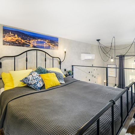 Luxury Apartment In The City Center With Parking บูดาเปสต์ ภายนอก รูปภาพ