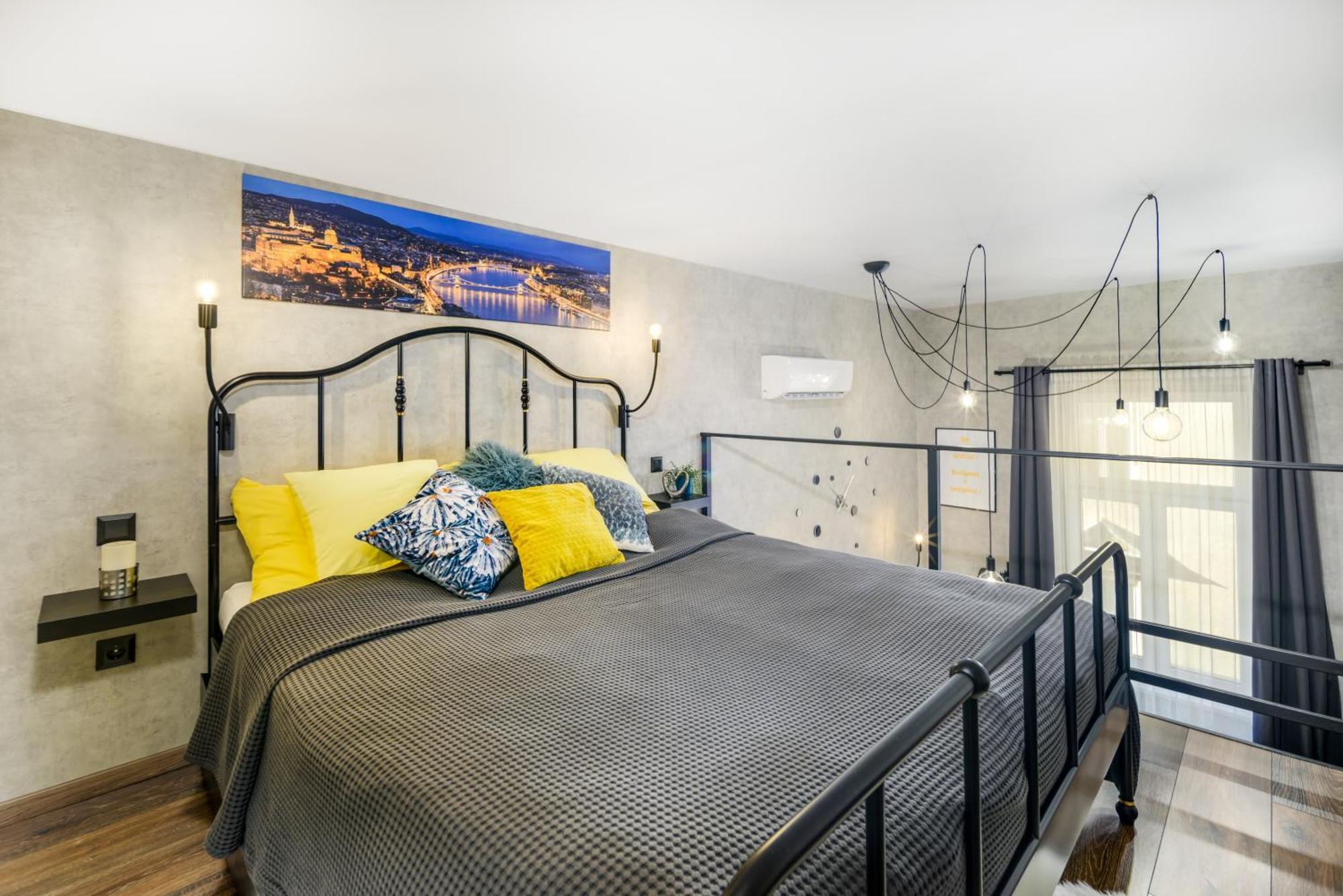 Luxury Apartment In The City Center With Parking บูดาเปสต์ ภายนอก รูปภาพ